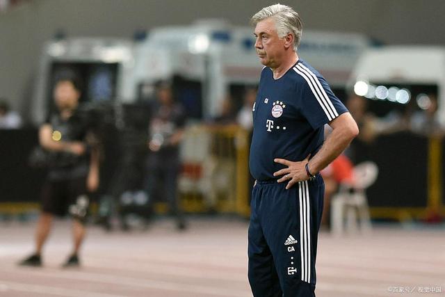 C罗参加综艺节目 C罗乔丹和布雷迪哪位GOAT说的？